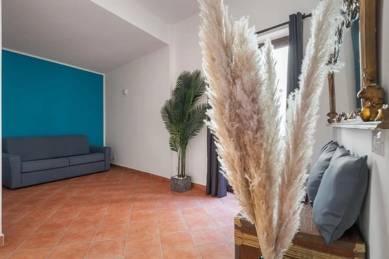 Suk Ballaro House Palermo 0*,